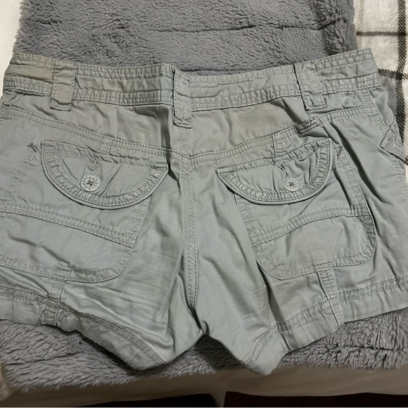 Cargo Shorts - Picture 3 of 3